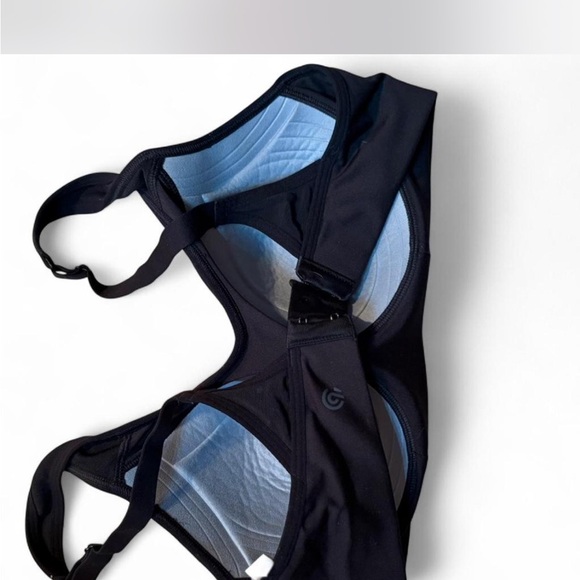 Women's Seamless Black High Impact Bra 34C - Picture 2 of 2